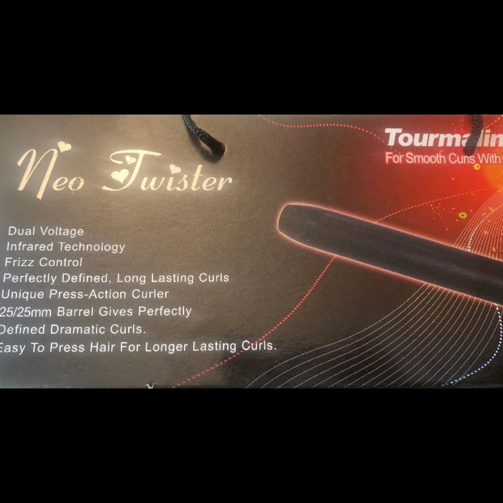 Neo Twister wand curl.